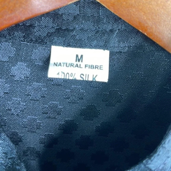 MANDERIN Style Silk Pattern Blouse Black Short Sleeve Toggle Knot Closure M - Picture 7 of 12